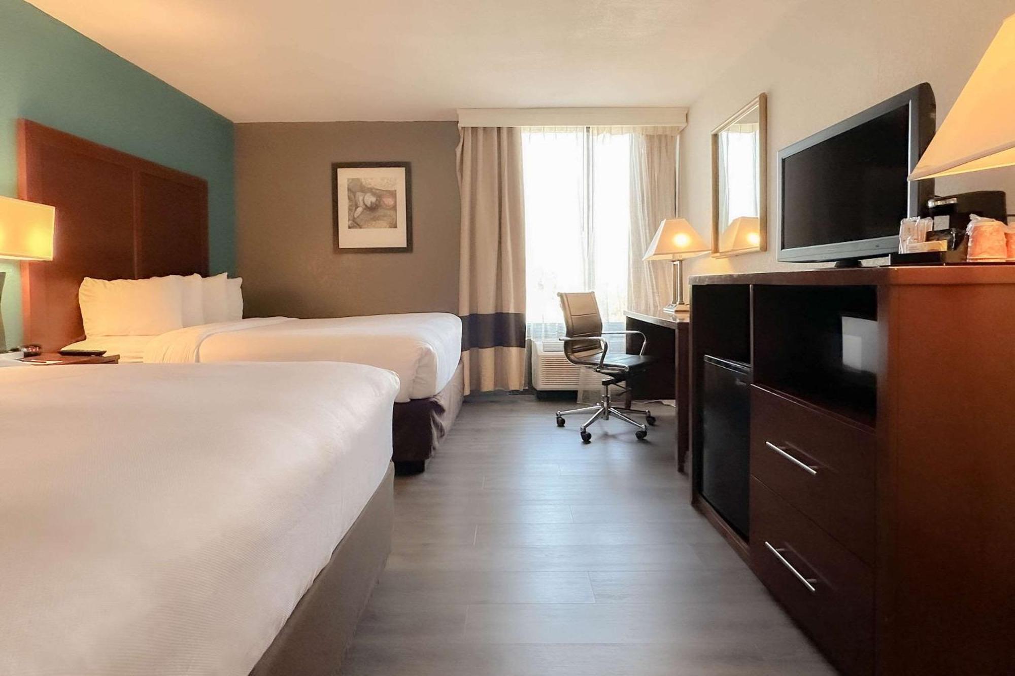 Comfort Inn & Suites Kissimmee By The Parks Four Corners Εξωτερικό φωτογραφία